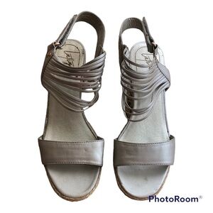 Latigo Gray Strappy Sandals